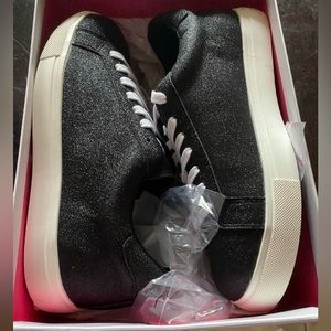 Isaac Mizrahi Live! Lace Up Glitter Sneakers Black Women's Size 9.5 Medium. NIB
